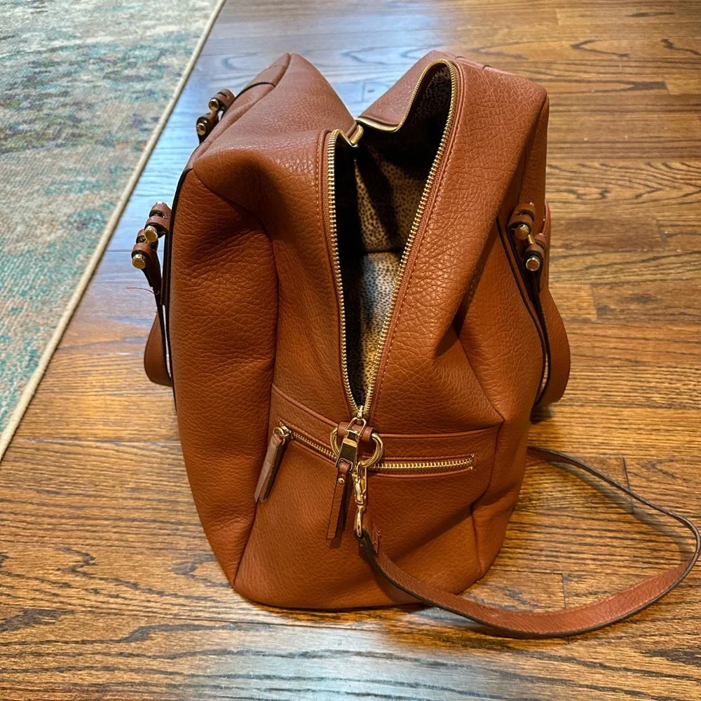 Men’s weekender faux leather bag